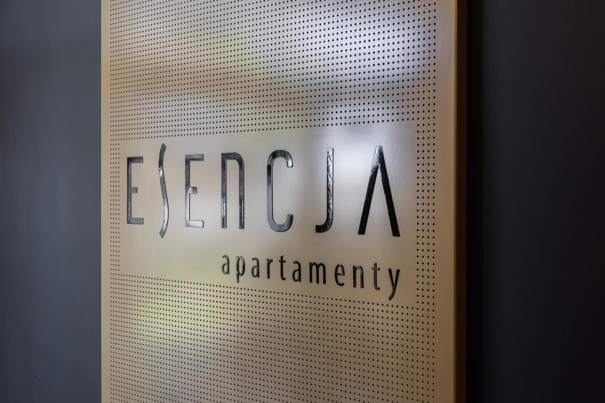 Stylish & Comfy Garbary Apartments With Parking By Noclegi Renters Poznań Kültér fotó